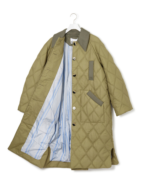 ADAM ET ROPE'（アダムエロペ）の「【GANNI(ガニー)】Quilt Raglan Midi Coat（ダウンジャケット/コート・レディース・カーキ・1）」の17枚目の写真