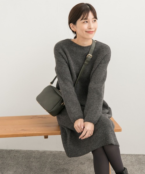URBAN RESEARCH DOORS（アーバンリサーチドアーズ）の「畦ミディ丈ニットワンピース（ワンピース・レディース・マスタード/チャコールグレー/グレー系その他・MEDIUM）」の11枚目の写真