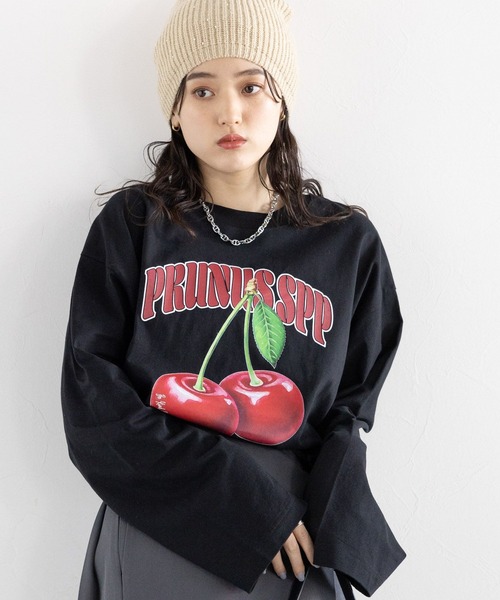 RAGEBLUE(レイジブルー)の「フルーツモチーフロゴルーズロングTシャツ(Tシャツ/カットソー・レディース・ブラック/オフホワイト/グレー・FREE)」の21枚目の写真