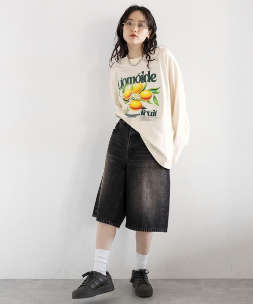 RAGEBLUE(レイジブルー)の「フルーツモチーフロゴルーズロングTシャツ(Tシャツ/カットソー・レディース・ブラック/オフホワイト/グレー・FREE)」の5枚目の写真