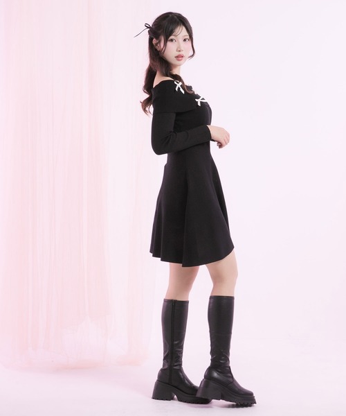DearMyLoveRose(ディアマイラブローズ)の「メニーリボンオフショルニットフレアワンピース(ワンピース・レディース・ブラック/ブルーグレー/アイボリー/ベビーピンク・3L/LL/LARGE/MEDIUM)」の21枚目の写真