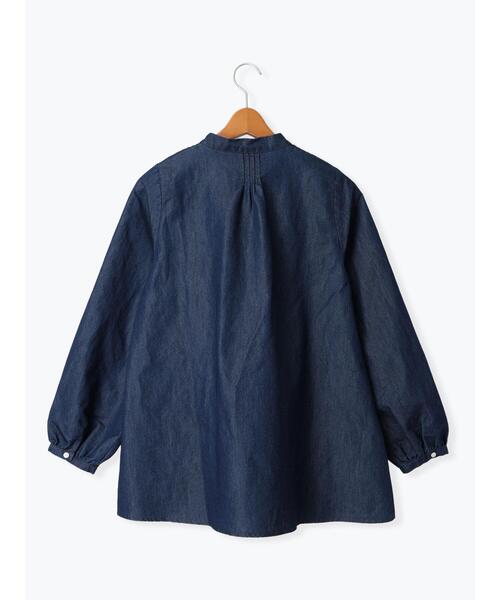 Lugnoncure(ルノンキュール)の「ピンタックデニムブラウス(シャツ/ブラウス・レディース・サックスブルー/ネイビー・F)」の12枚目の写真