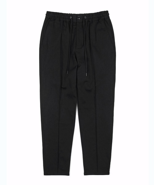 LANVIN en Bleu（ランバンオンブルー）の「超伸縮「ガムストレッチ」接触冷感 センタークリース ピンタック テーパードパンツ（スラックス・メンズ・ネイビー/ライトグレー/ライトベージュ/アイボリー/ブラック・46/48/50/52）」の19枚目の写真