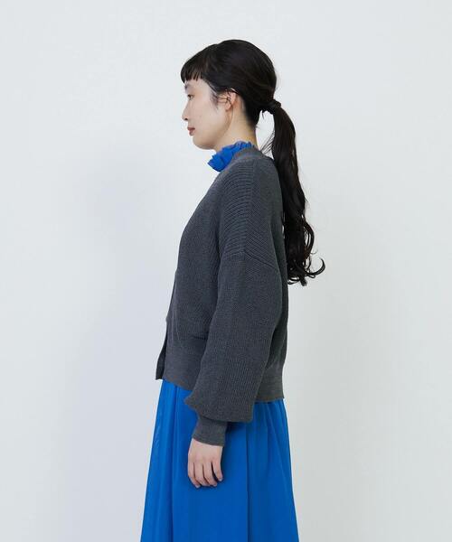 LOISIR（ロワズィール）の「エステル和紙片畦編みカーディガン（カーディガン/ボレロ・レディース・ベージュ/グレー/グリーン・FREE）」の9枚目の写真