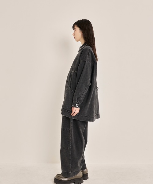 Nora Lily(ノラリリー)の「【Nora Lily】Studs Denim Switching Coverall Jacket(デニムジャケット・メンズ・インディゴブルー/ブラック/ブルー・FREE)」の6枚目の写真