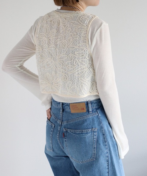 cepo(セポ)の「〈セットアップ対応〉ニットコード刺繍ベスト(ベスト・レディース・ブラック/オフホワイト・M)」の4枚目の写真