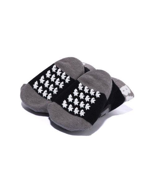 A BATHING APE（アベイシングエイプ）の「MILO FACE BABY SOCKS（ベビーギフト・キッズ・ブラック/ブラウン/ホワイト・SMALL）」の5枚目の写真