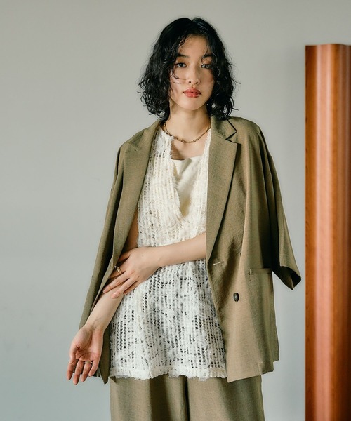 LEPSIM(レプシィム)の「ニュアンス柄レーシーベスト 242836(ベスト・レディース・オフホワイト/ブラウン/ブラック・FREE)」の7枚目の写真