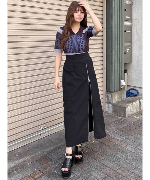 MURUA（ムルーア）の「プラットフォームカットワークサンダル（サンダル・レディース・ブラック/アイボリー・24.5/23.5/22.5）」の21枚目の写真
