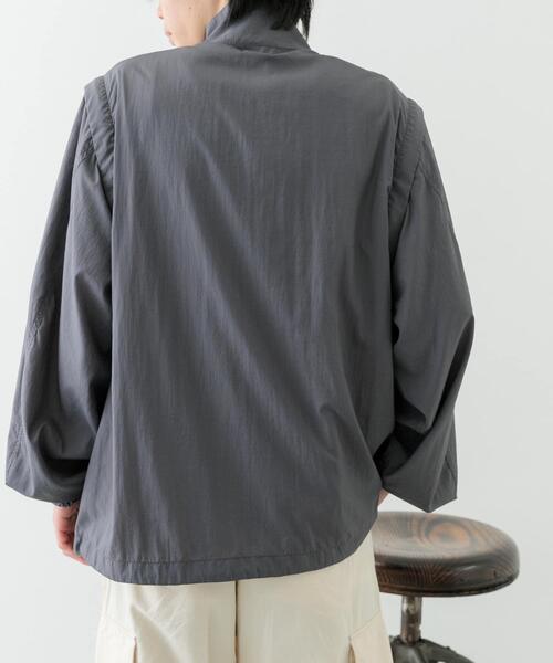 ITEMS URBANRESEARCH(アイテムズ アーバンリサーチ)の「『セットアップ対応』スーパーライトナイロン2wayブルゾン(ブルゾン・メンズ・ブラック/チャコールグレー・MEDIUM/LARGE)」の5枚目の写真