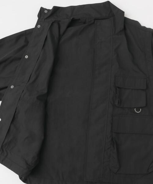 ITEMS URBANRESEARCH(アイテムズ アーバンリサーチ)の「『セットアップ対応』スーパーライトナイロン2wayブルゾン(ブルゾン・メンズ・ブラック/チャコールグレー・MEDIUM/LARGE)」の19枚目の写真
