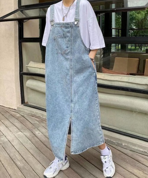 SallyLunn(サリーラン)の「【S~XLサイズ展開♪大人ゆるカジュアル】デニムサロペットワンピース(サロペット/オーバーオール・レディース・ブルー・MEDIUM/LARGE/SMALL/X-LARGE)」の14枚目の写真