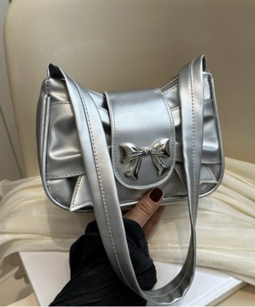 UP START(アップスタート)の「【LAMPOON】リボンバッグ(ショルダーバッグ・レディース・シルバー/ホワイト/ブラック・FREE)」の3枚目の写真