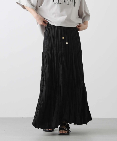 Gready Brilliant(グレディブリリアン)の「タンブラーティアードスカート(スカート・レディース・オフホワイト/ブラック/ブラウン・FREE)」の10枚目の写真