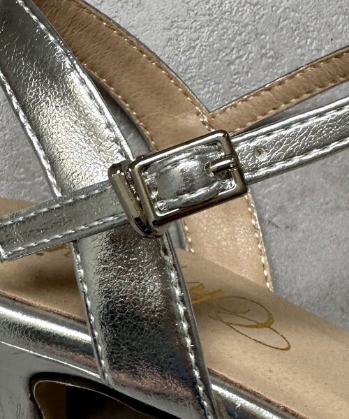 Chez toi（シェトワ）の「キャシャストラップピンヒール（サンダル・レディース・ゴールド/ブラック/シルバー・SMALL/MEDIUM/LARGE）」の21枚目の写真