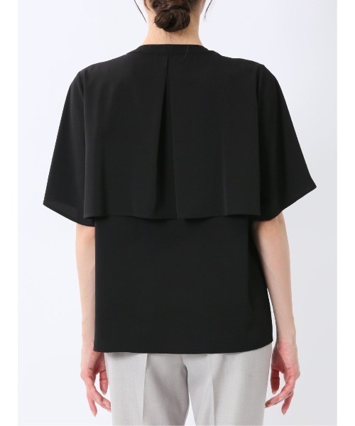 m.f.editorial（エムエフエディトリアル）の「【ウォッシャブル】m.f.エディトリアルレディース ケープバンドカラー 半袖比翼ブラウス（シャツ/ブラウス・レディース・グレー系その他2/アイボリー/ブラック・MEDIUM/LARGE）」の12枚目の写真