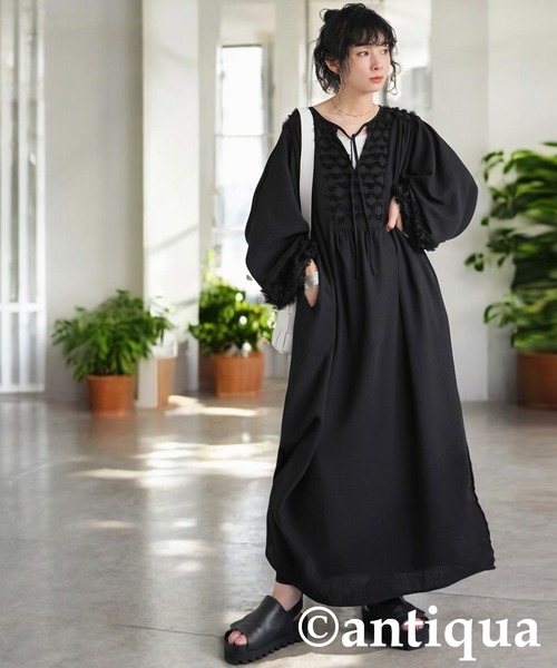 antiqua(アンティカ)の「フリンジジャガードワンピース(ワンピース・レディース・ブラック/ナチュラル・ONESIZE)」の3枚目の写真
