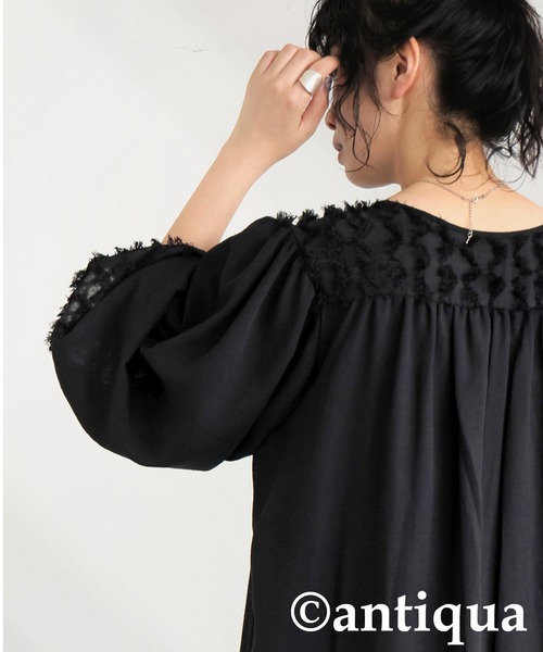 antiqua(アンティカ)の「フリンジジャガードワンピース(ワンピース・レディース・ブラック/ナチュラル・ONESIZE)」の4枚目の写真