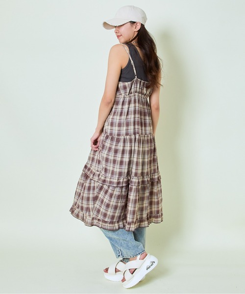 caramel 2023 GEO PRINT ワンピース 10Y 新品未使用 yuiさんコラボ＞裾フリルジャガードキャミワンピース（膝丈