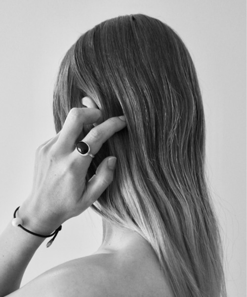 stan（スタン）の「drewdrop pearl leather bracelet（ブレスレット・レディース・シルバー・FREE）」の4枚目の写真