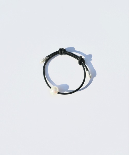 stan（スタン）の「drewdrop pearl leather bracelet（ブレスレット・レディース・シルバー・FREE）」の5枚目の写真