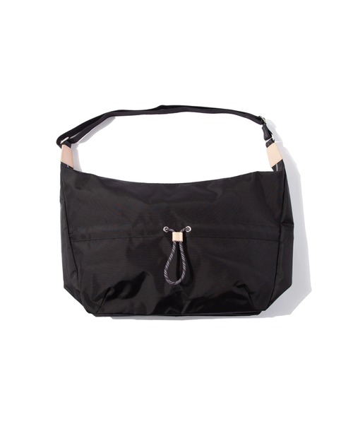 F/CE. (エフシーイー)の「F/CE./エフシーイー 420 re/cor 2WAY SHOULDER TOTE 28L(ボディバッグ/ウエストポーチ・メンズ・ミント/ブラック/セージグリーン・FREE)」の2枚目の写真