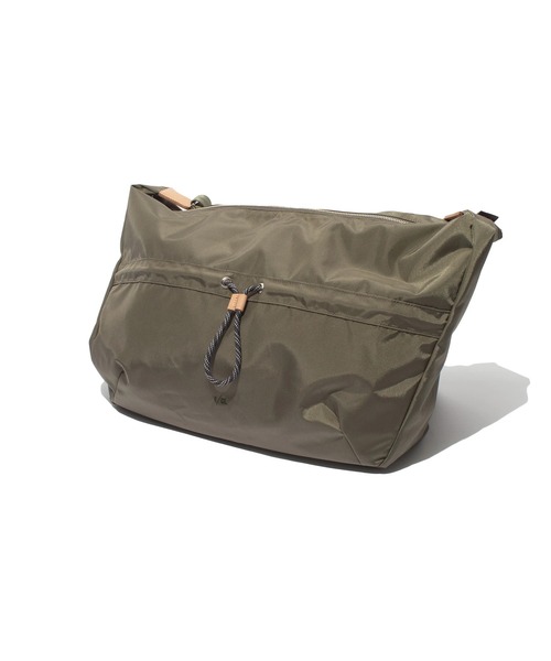 F/CE. (エフシーイー)の「F/CE./エフシーイー 420 re/cor 2WAY SHOULDER TOTE 28L(ボディバッグ/ウエストポーチ・メンズ・ミント/ブラック/セージグリーン・FREE)」の16枚目の写真
