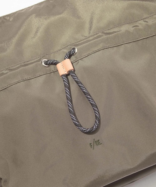 F/CE. (エフシーイー)の「F/CE./エフシーイー 420 re/cor 2WAY SHOULDER TOTE 28L(ボディバッグ/ウエストポーチ・メンズ・ミント/ブラック/セージグリーン・FREE)」の9枚目の写真