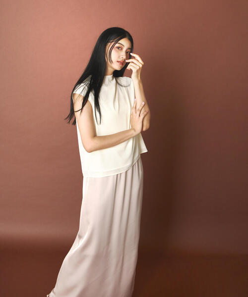 PROPORTION BODY DRESSING（プロポーションボディドレッシング）の「マットサテンスリットスカート / 1215220613（スカート・レディース・ベージュ/ブラウン・MEDIUM/P/S）」の4枚目の写真