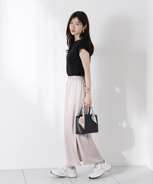 PROPORTION BODY DRESSING（プロポーションボディドレッシング）の「マットサテンスリットスカート / 1215220613（スカート・レディース・ベージュ/ブラウン・MEDIUM/P/S）」の22枚目の写真
