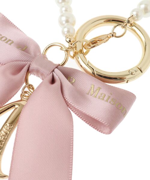 Maison de FLEUR（メゾンドフルール）の「イニシャルリボンパールチャーム（チャーム・レディース・A/Y/R/N/M/K/T/S/C/H・FREE）」の22枚目の写真