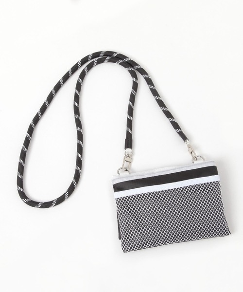 studio CLIP(スタディオクリップ)の「【daily CLIP×Rooo Lou】2WAYサコッシュエコBAG(エコバッグ/サブバッグ・レディース・イエロー/ライトブルー/ブラック・FREE)」の16枚目の写真