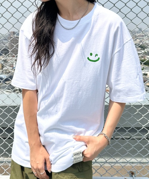 tシャツ 「日本未発売」GRAVER(グレーバー)/スマイル ワンポイントロゴ 半袖 Tシャツ/Small Drawing Smile Short S セール】【日本未発売】GRAVER(グレーバー)/スマイル ワン