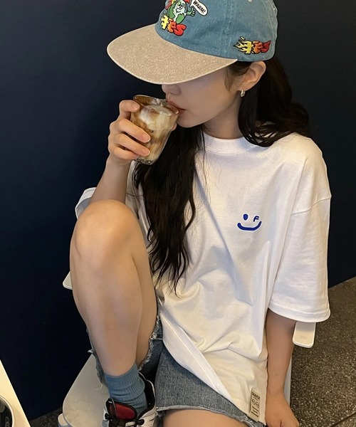 [GRAVER]韓国人気★2-PACK DRAWING SMILE LOGO SHORT SLEEVE TEE GRAVER]韓国人気☆2-PACK DRAWING SMILE LOGO SHORT SLEEVE TEE