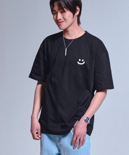 tシャツ 「日本未発売」GRAVER(グレーバー)/実写プリント ベア スマイル 半袖 Tシャツ/Big Cloud Bear Smile Short GRAVER(グレーバー) - ビッグクラウドベアスマイル半袖Tシャツ