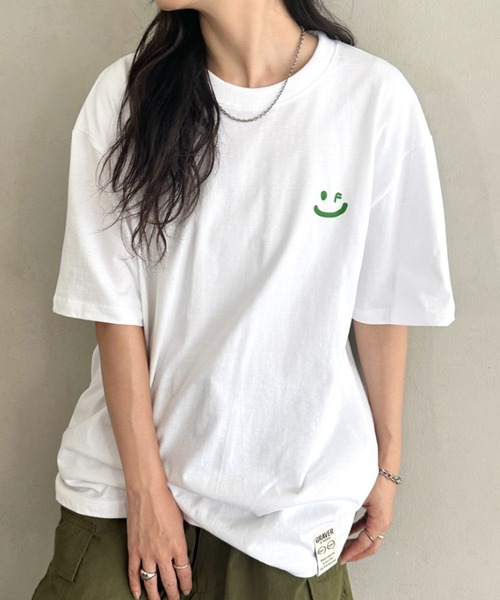 tシャツ 「日本未発売」GRAVER(グレーバー)/スマイル ワンポイントロゴ 半袖 Tシャツ/Small Drawing Smile Short S セール】【日本未発売】GRAVER(グレーバー)/スマイル ワン