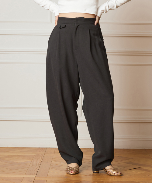 IENA LA BOUCLE（イエナラブークル）の「IENA LA BOUCLE カーブボリュームパンツ（スラックス・レディース・グレー・34/36/38）」の14枚目の写真