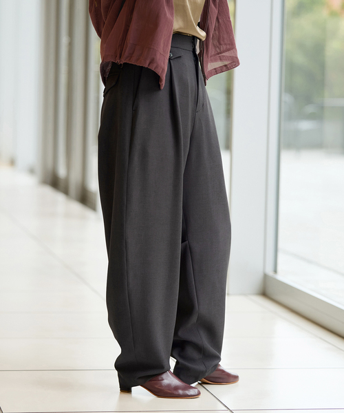 IENA LA BOUCLE（イエナラブークル）の「IENA LA BOUCLE カーブボリュームパンツ（スラックス・レディース・グレー・34/36/38）」の22枚目の写真