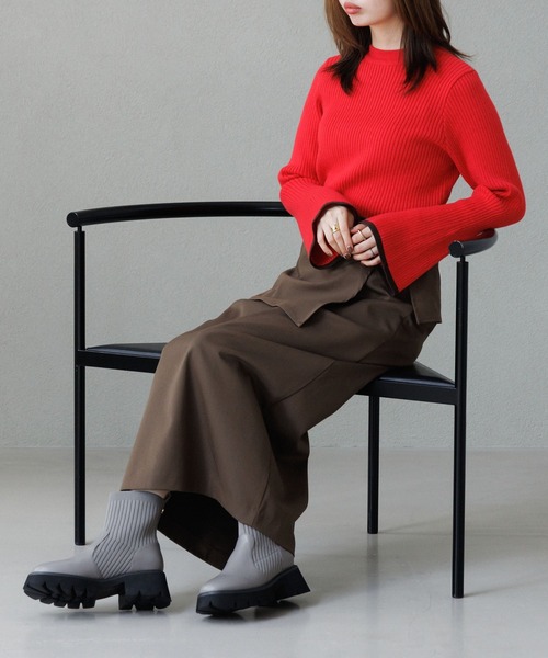 HIMIKO(ヒミコ)の「【HIMIKO】トラックソールリブニットブーツ/651419(ブーツ・レディース・グレー/ブラック・25.0cm/23.5cm/22.5cm/22.0cm/26.0cm/25.5cm/24.5cm/24.0cm/23.0cm)」の6枚目の写真