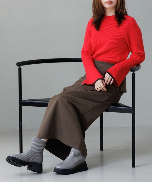 HIMIKO(ヒミコ)の「【HIMIKO】トラックソールリブニットブーツ/651419(ブーツ・レディース・グレー/ブラック・25.0cm/23.5cm/22.5cm/22.0cm/26.0cm/25.5cm/24.5cm/24.0cm/23.0cm)」の7枚目の写真