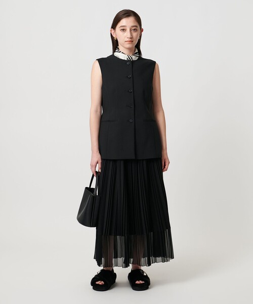 UNITED ARROWS(ユナイテッドアローズ)の「フェイクファークロス ビジュー サンダル(サンダル・レディース・グレー/ブラック・35/36/37/38)」の4枚目の写真