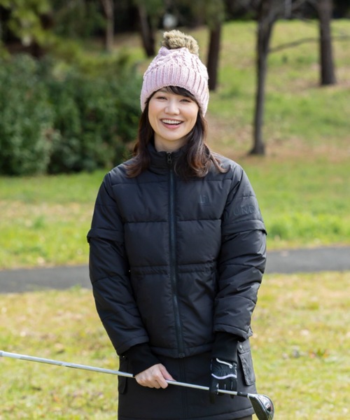 UNDOVE(アンドゥーブ)の「UNDOVEgolf【三枝こころコラボ】袖取り外し可能!中わたジャケット (ゴルフウェア/レディースゴルフウェア/golf/ゴルフ/スポーツウェア/はっ水/UVカット/2WAY)(ゴルフグッズ・レディース・ブラック/ライトベージュ・MEDIUM/LARGE/X-LARGE)」の11枚目の写真