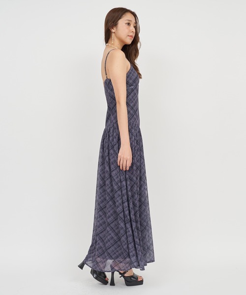 ROYAL PARTY（ロイヤルパーティー）の「チェックチュールパット付キャミマキシワンピース（ワンピース・レディース・キャメル/オフホワイト/グレー・FREE）」の9枚目の写真
