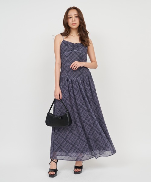 ROYAL PARTY（ロイヤルパーティー）の「チェックチュールパット付キャミマキシワンピース（ワンピース・レディース・キャメル/オフホワイト/グレー・FREE）」の11枚目の写真