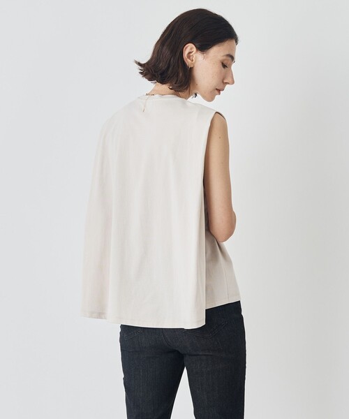 UNFILO(アンフィーロ)の「LAYERED FRONT ノースリーブ(Tシャツ/カットソー・レディース・ローズ系/ブラック系/ホワイト系/ベージュ系・MEDIUM/SMALL/LARGE)」の5枚目の写真
