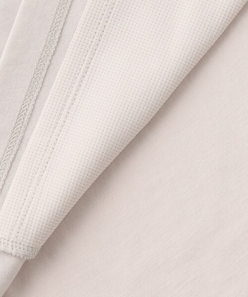 UNFILO(アンフィーロ)の「LAYERED FRONT ノースリーブ(Tシャツ/カットソー・レディース・ローズ系/ブラック系/ホワイト系/ベージュ系・MEDIUM/SMALL/LARGE)」の16枚目の写真