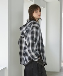 Spielio（シュピーリオ）の「【Spielio】2-Way processed hoodie shirt/ 2WAY加工デザインフーディーシャツ（シャツ/ブラウス）」