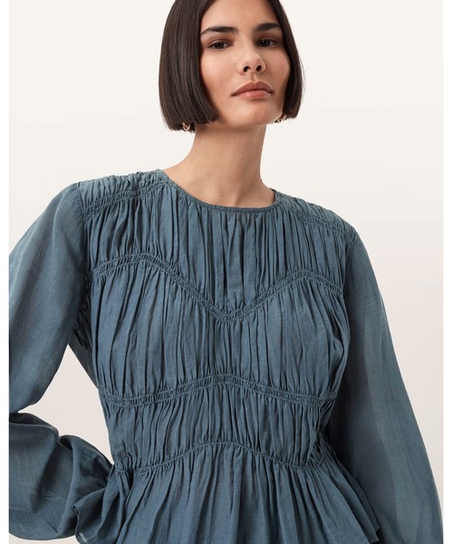 ALLSAINTS(オールセインツ)の「MELANI ROUND NECK GATHERED TOP | MELANI ラウンド ネック ギャザー トップ(その他トップス・レディース・ブルー系その他・4/6/8/10)」の3枚目の写真