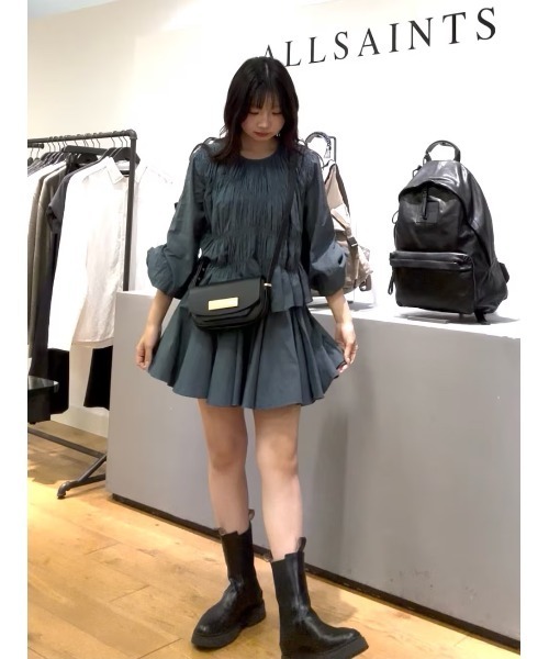 ALLSAINTS(オールセインツ)の「MELANI ROUND NECK GATHERED TOP | MELANI ラウンド ネック ギャザー トップ(その他トップス・レディース・ブルー系その他・4/6/8/10)」の9枚目の写真