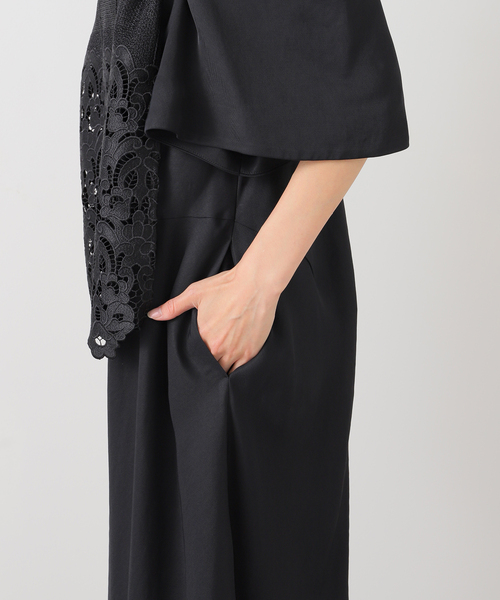 TOGA PULLA（トーガ　プルラ）の「TOGA PULLA Acetate twill dress TP252-FH207：ワンピース（ワンピース・レディース・ブラック・38）」の6枚目の写真